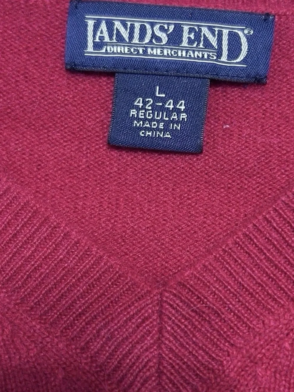 Lands' End Crimson Cashmere V-Neck Sweater Crimson Velvet Mens L 42-44